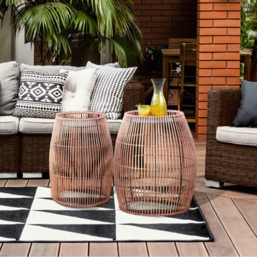 Outdoor patio furniture