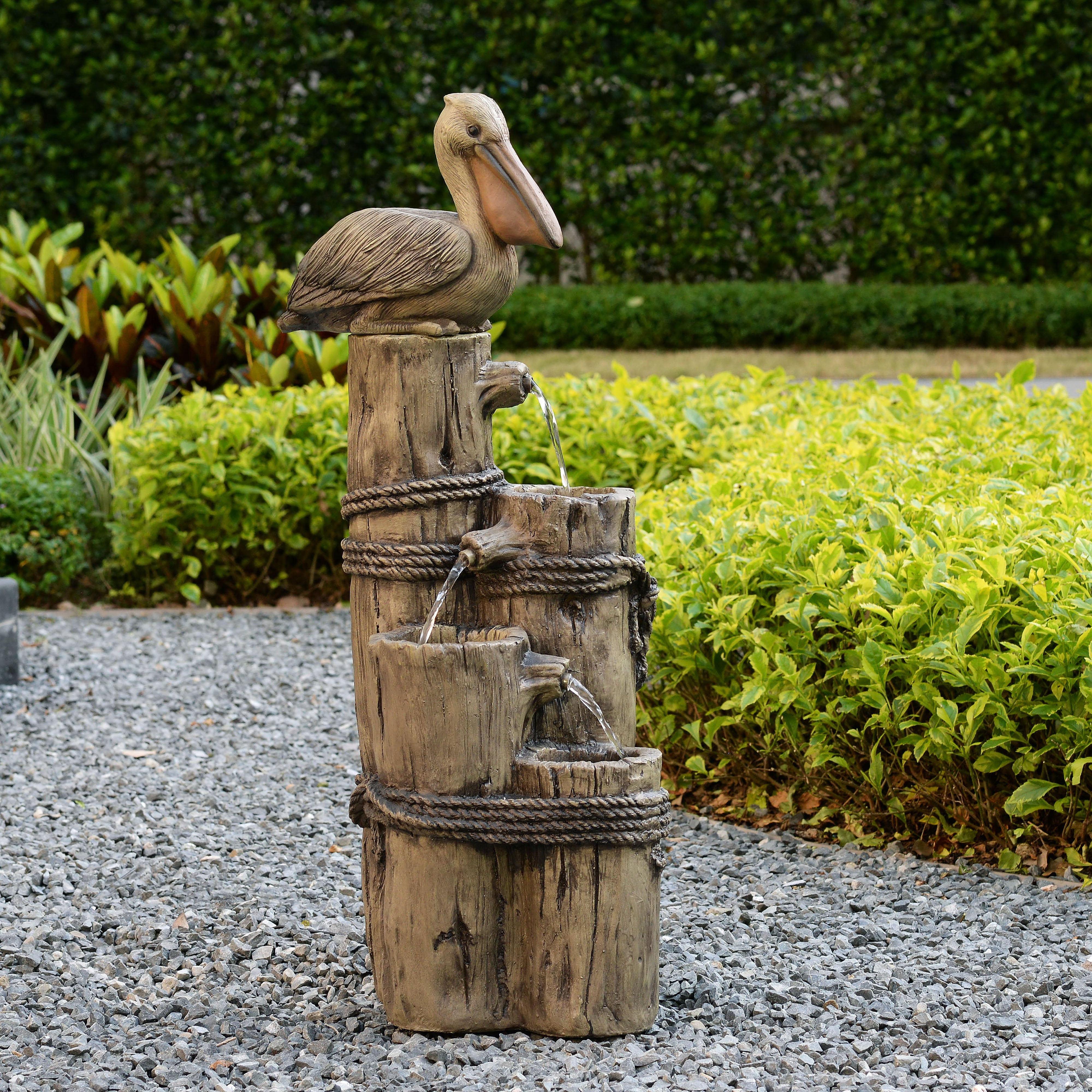 Lion head wall fountain