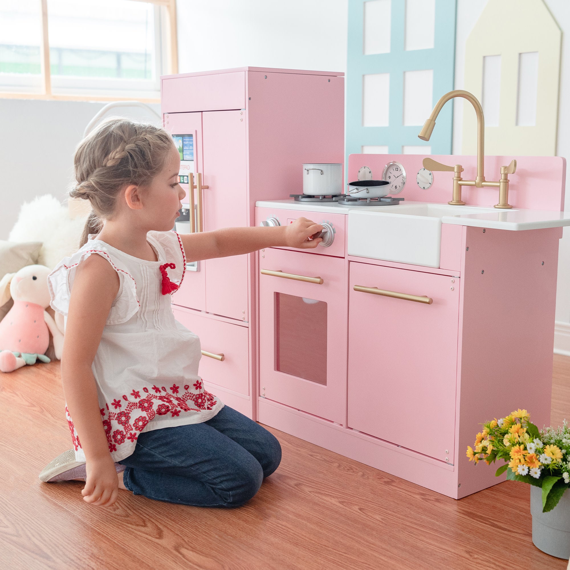Teamson Kids Little Chef Chelsea Play Kitchen & Refrigerator Set, Pink