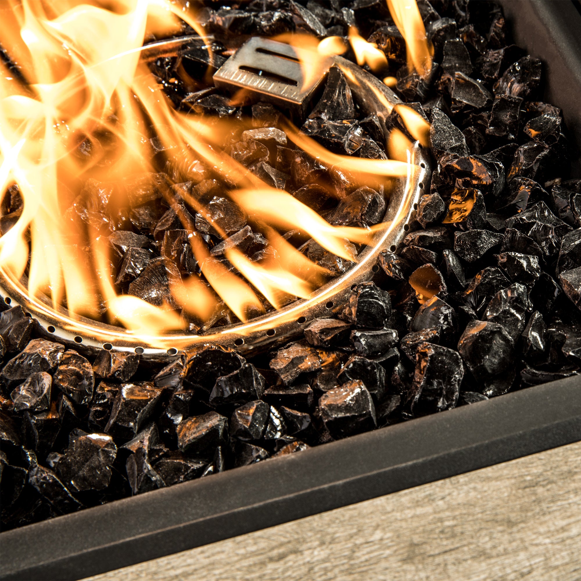 Teamson Home 1/2 Inch Reflective Fire Glass for Fire Pits 9 lb / 4 kg Bag, Black