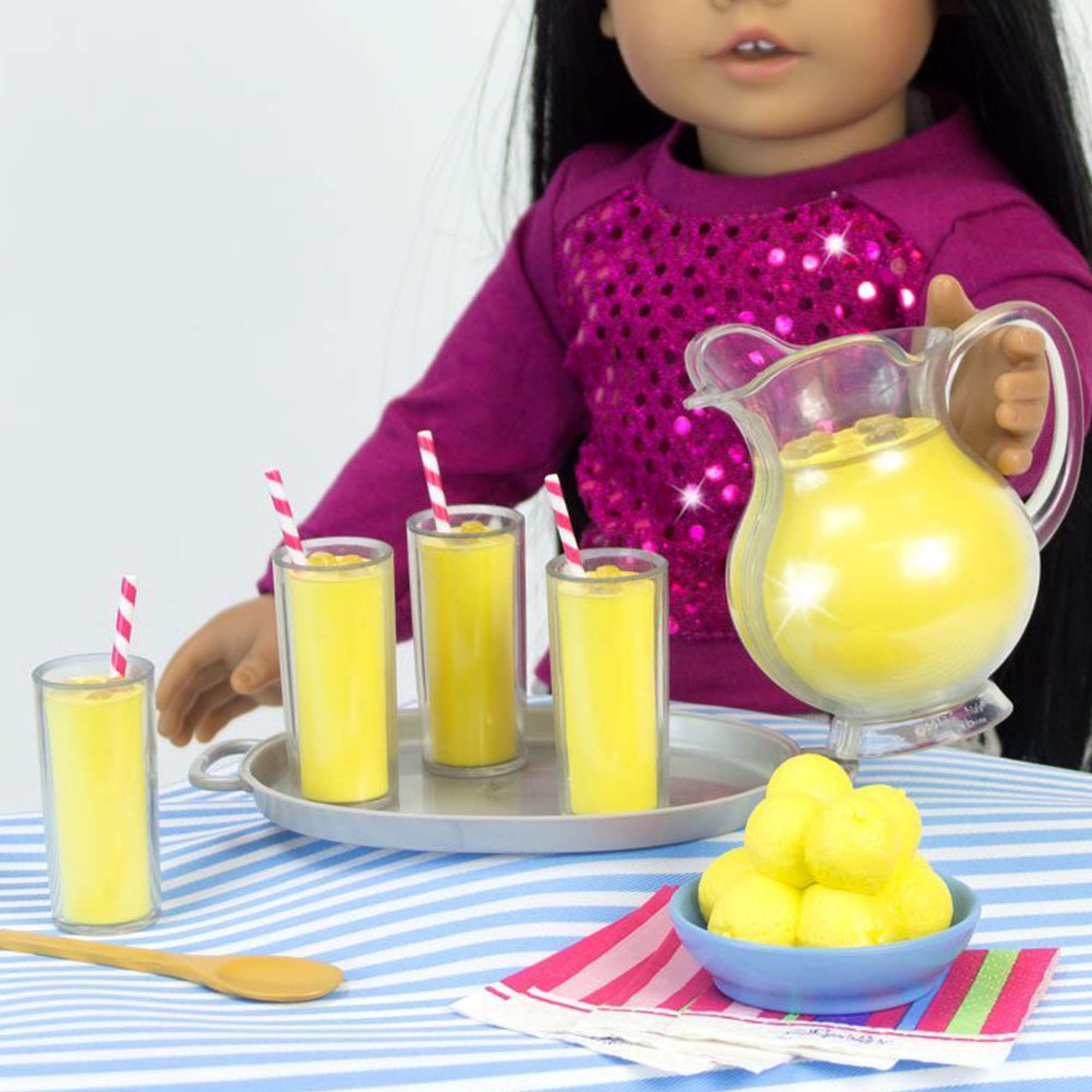 Sophia’s Fresh Lemonade Drink Set with Pitcher for 18" Dolls