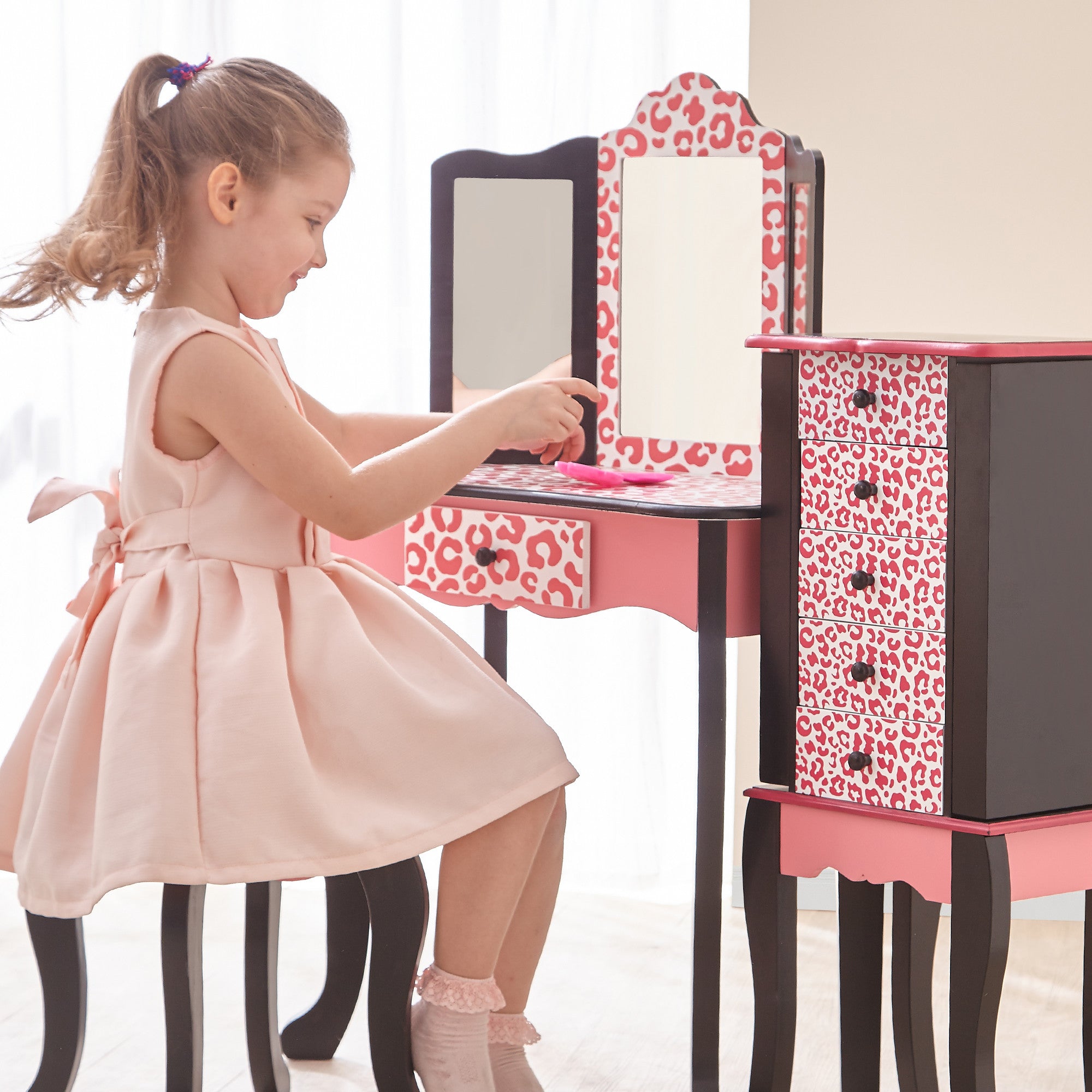 Vanity - Sets: Kids Princess Teamson Makeup Vanities Tables &